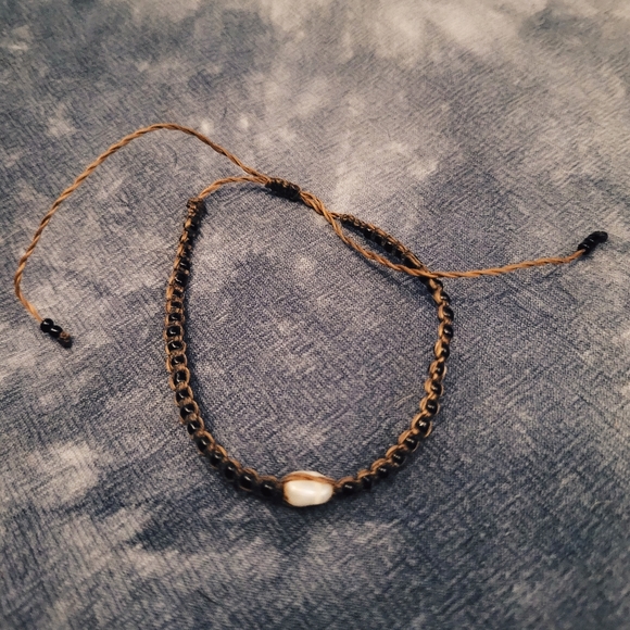 *FREE ADD ON* Beaded Bracelet w/ Freshwater Pearl - Picture 1 of 1